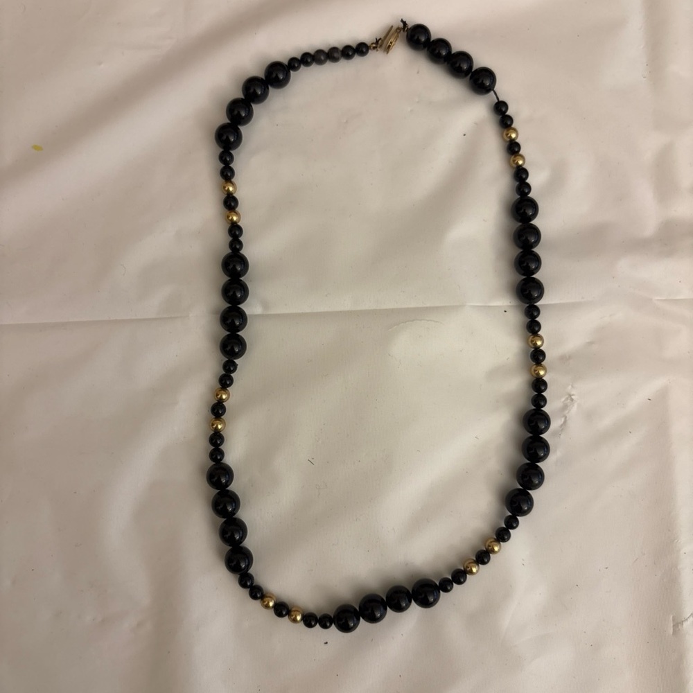 Vintage Elegant Black and Gold Beaded Necklace 22”
